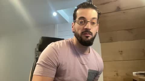 Snapshot of jeunemek00779042 chatting on February 2025 03:15:02 PM JEUNEMEK007 online show from February 2025 03:15:02 PM