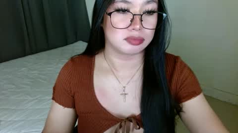 Snapshot of jewel_28 chatting on January 2025 11:54:01 PM Jewel online show from January 2025 11:54:01 PM