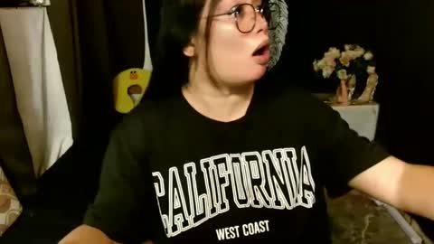 Snapshot of jewel_28 chatting on February 2025 03:06:01 PM Jewel online show from February 2025 03:06:01 PM