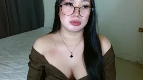 Snapshot of jewel_28 chatting on February 2025 01:31:02 AM Jewel online show from February 2025 01:31:02 AM