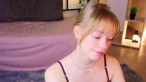 Gwen online show from February 2026 08:49:01 PM