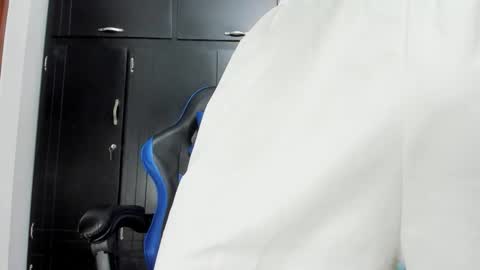 jey cox online show from September 2025 12:06:01 PM