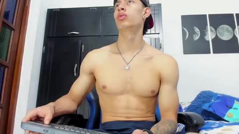 jey cox online show from October 2025 12:27:01 PM