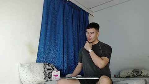 Juan David online show from January 2025 10:32:01 AM