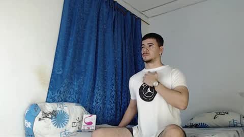 Juan David online show from February 2025 10:54:02 AM