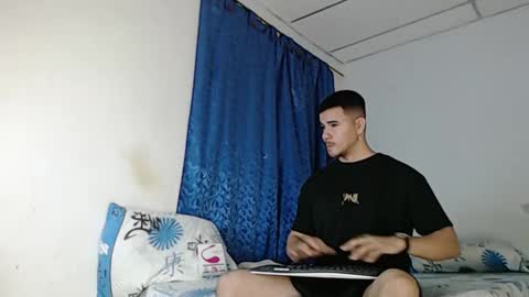 Juan David online show from February 2025 11:26:02 PM