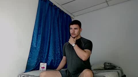 Juan David online show from March 2025 11:22:02 AM