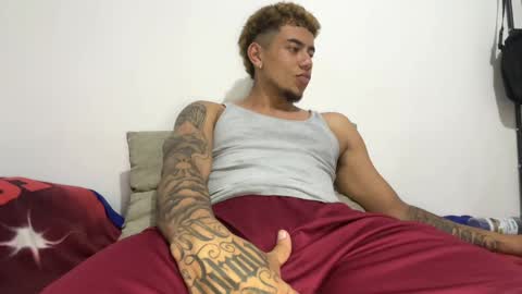 Onlyfans  Twitter  online show from March 2025 02:41:01 AM