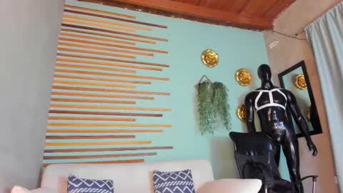 Snapshot of jharol_cardona chatting on February 2026 01:09:01 PM Jharol online show from February 2026 01:09:01 PM