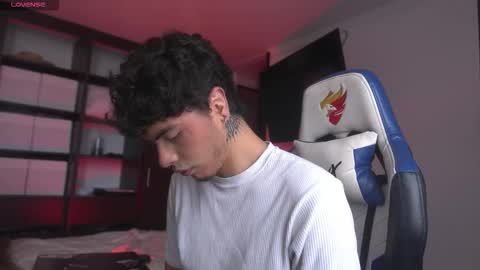 Morghan online show from December 2025 06:37:02 PM