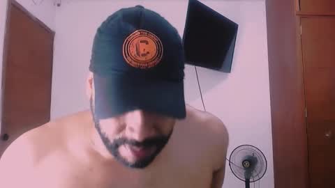 En moreno online show from January 2026 10:41:02 AM