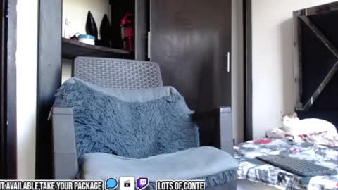 Snapshot of jhoana_aston chatting on February 2026 12:06:02 PM jhoana aston - daniel online show from February 2026 12:06:02 PM