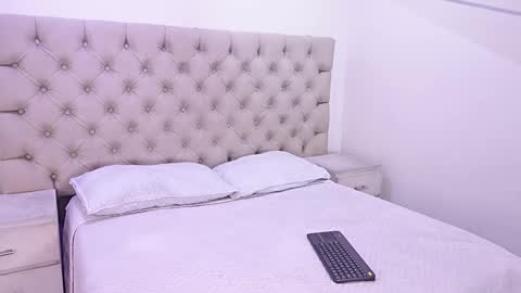 jhoanleandro online show from March 2026 05:44:01 AM