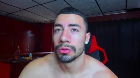 Snapshot of jhojanstrong_ chatting on January 2025 09:36:02 PM Jhojan Strong online show from January 2025 09:36:02 PM