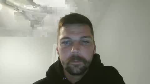 jholls online show from February 2025 02:42:02 AM