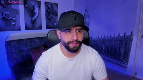 John Bear.... online show from October 2025 11:20:02 AM