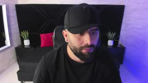 Snapshot of jhon_bear02 chatting on June 2026 11:30:02 AM John Bear.... online show from June 2026 11:30:02 AM