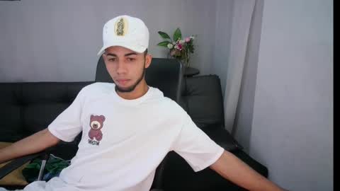 Snapshot of jhon_malo chatting on January 2025 02:37:01 AM jhon_malo online show from January 2025 02:37:01 AM