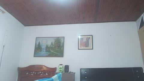 jhon tommy online show from January 2025 02:24:02 PM