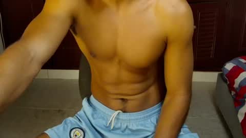 Snapshot of jhon_wich2 chatting on July 2026 04:44:02 PM Jhon wich2 online show from July 2026 04:44:02 PM