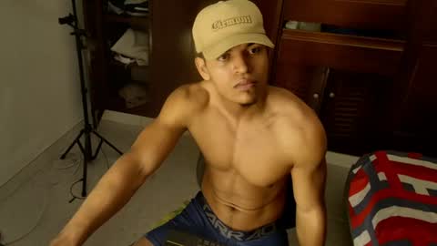 Snapshot of jhon_wich2 chatting on July 2026 03:26:01 PM Jhon wich2 online show from July 2026 03:26:01 PM
