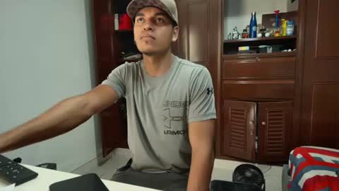 Snapshot of jhon_wich2 chatting on July 2026 06:12:01 PM Jhon wich2 online show from July 2026 06:12:01 PM