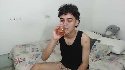 Snapshot of jhonay__cute chatting on August 2026 12:32:02 AM jhonay__cute online show from August 2026 12:32:02 AM