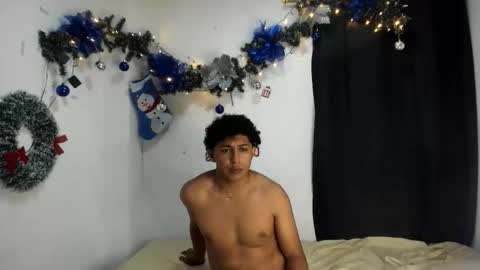 jhoner_browms online show from December 2025 12:21:02 PM