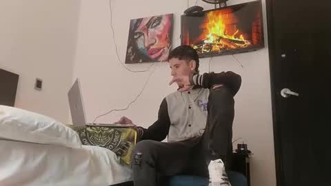 jhon online show from January 2025 03:45:01 PM