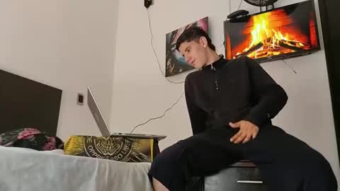 jhon online show from January 2025 03:25:01 PM