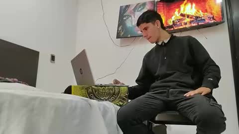 jhon online show from January 2025 03:15:01 PM