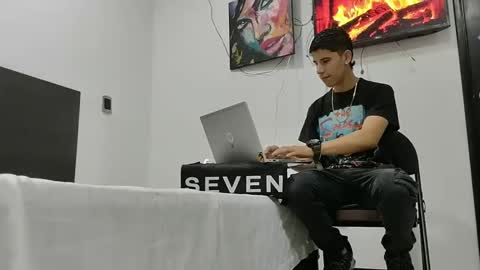 jhon online show from March 2025 12:01:01 PM