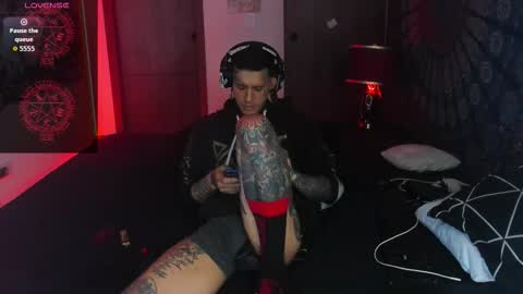 jhonny_ackerman online show from December 2025 05:30:01 PM