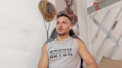 jhonny online show from January 2025 03:32:02 AM