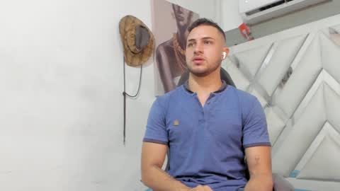 jhonny online show from January 2025 03:33:02 AM