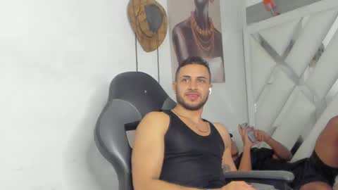 jhonny online show from February 2025 10:08:02 AM