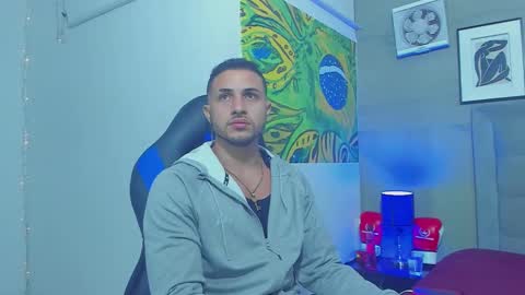 jhonny online show from December 2025 03:25:01 AM