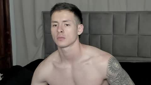 Jhonaiker online show from September 2025 01:27:02 AM