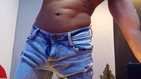 jhonny_thes28 online show from October 2025 09:40:01 AM