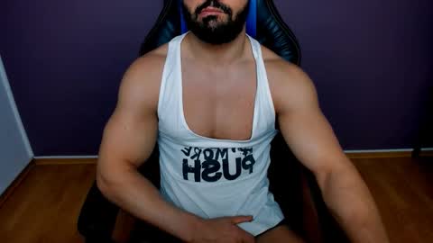 Snapshot of jhonnyboy007 chatting on December 2024 05:50:02 AM Black Diamond online show from December 2024 05:50:02 AM