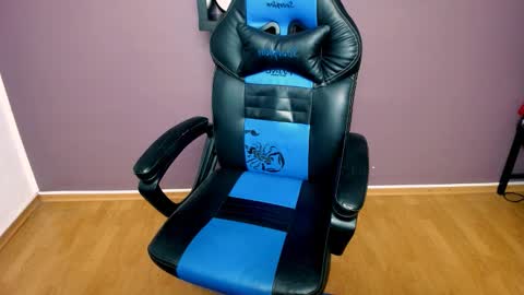 Snapshot of jhonnyboy007 chatting on December 2024 07:18:01 AM Black Diamond online show from December 2024 07:18:01 AM