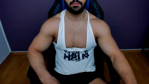 Snapshot of jhonnyboy007 chatting on December 2024 04:40:01 AM Black Diamond online show from December 2024 04:40:01 AM