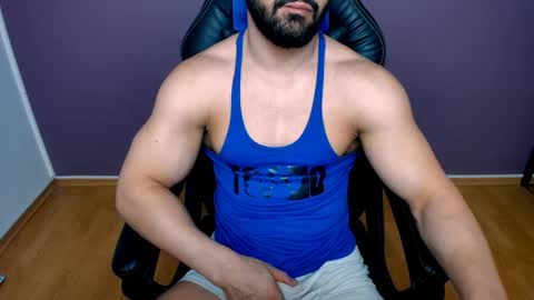 Snapshot of jhonnyboy007 chatting on December 2024 05:17:01 AM Black Diamond online show from December 2024 05:17:01 AM