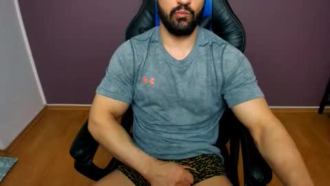 Snapshot of jhonnyboy007 chatting on February 2025 06:28:01 AM Black Diamond online show from February 2025 06:28:01 AM