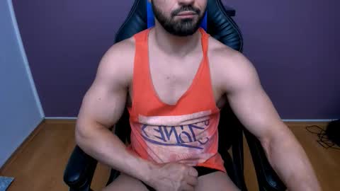 Snapshot of jhonnyboy007 chatting on November 2025 05:39:01 PM Black Diamond online show from November 2025 05:39:01 PM