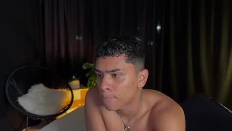 Jhonny  online show from March 2026 03:52:02 AM