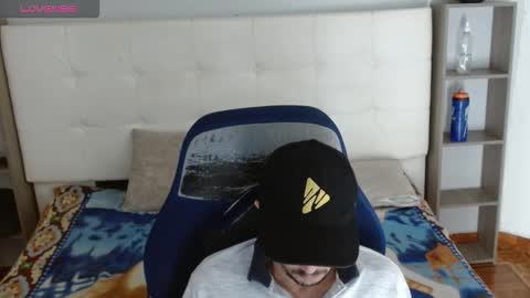 Snapshot of jhontorres018 chatting on October 2025 12:30:02 AM jhontorres018 online show from October 2025 12:30:02 AM