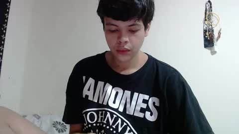 jhony_fucker online show from March 2026 05:35:01 PM