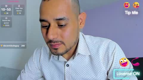 Jhony Alzate online show from January 2025 12:55:02 AM