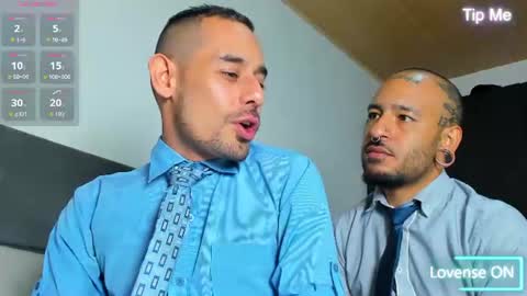 Snapshot of jhonyalzate chatting on June 2026 01:03:01 AM Jhony Alzate online show from June 2026 01:03:01 AM